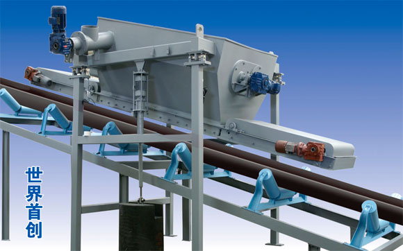 皮帶秤三橋?qū)嵨镄r?yàn)裝置